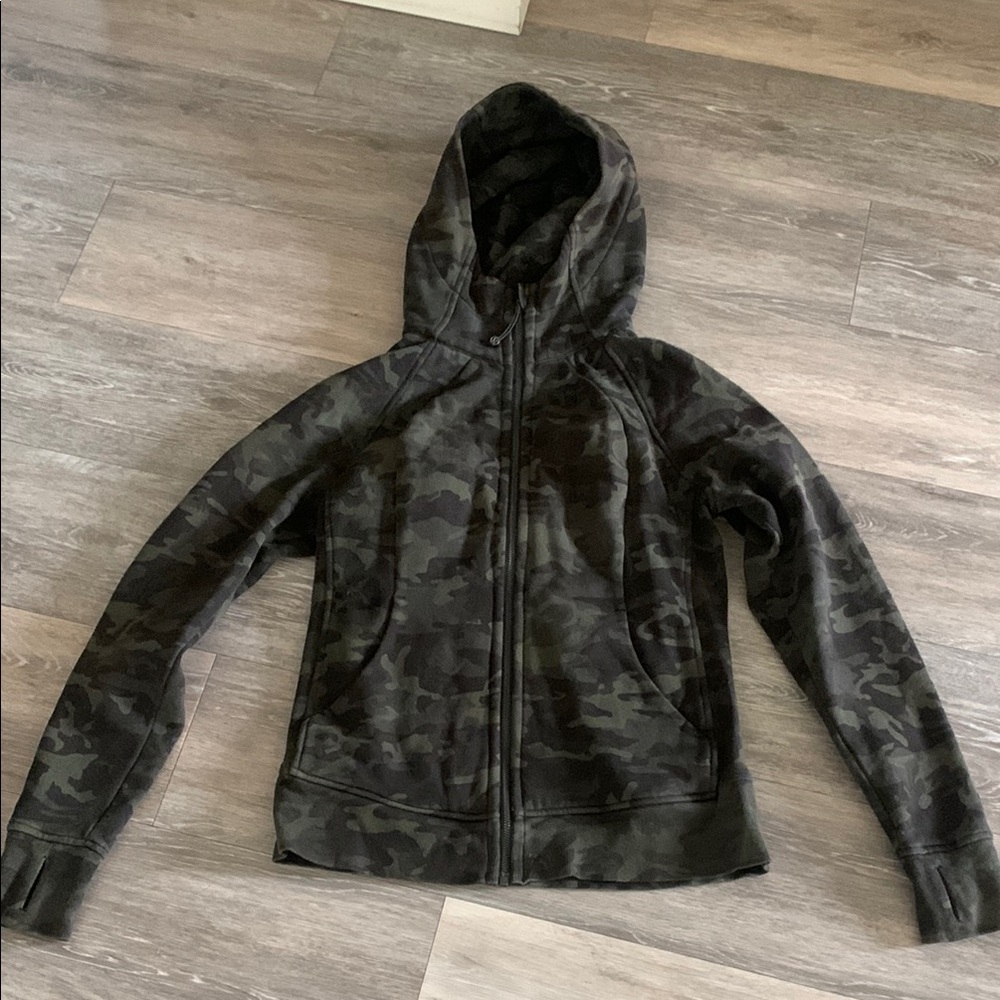lululemon athletica Green Camo Full Zip Scuba hoodie - Picture 3 of 6